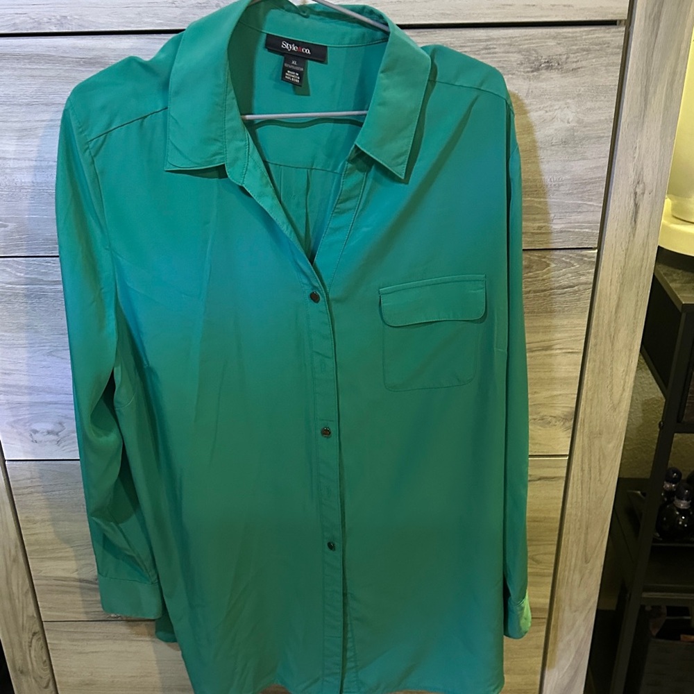 NWOT Style & Co. Teal Button Down Shirt